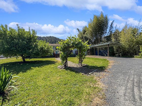 3rd image of 16554 Laughlin Road