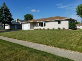 1038 Southgate Rd, New Lenox, IL 60451