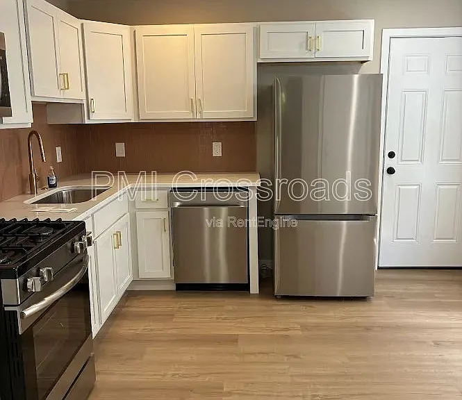 1605 Winchester Ave #1 — Photo 5
