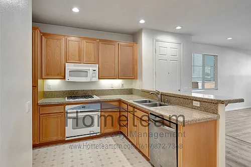 263 Aventura Dr #6 Photo 1