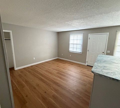 3rd image of 1413 Catherine St