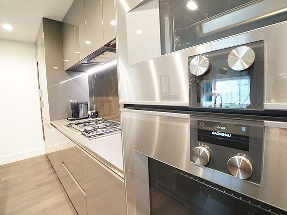 4th image of 375 W 59th Ave #102