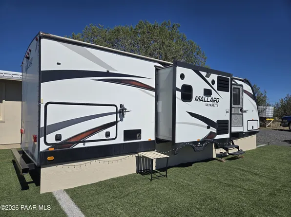 13 W Couchman Trl, Ash Fork, AZ 86320