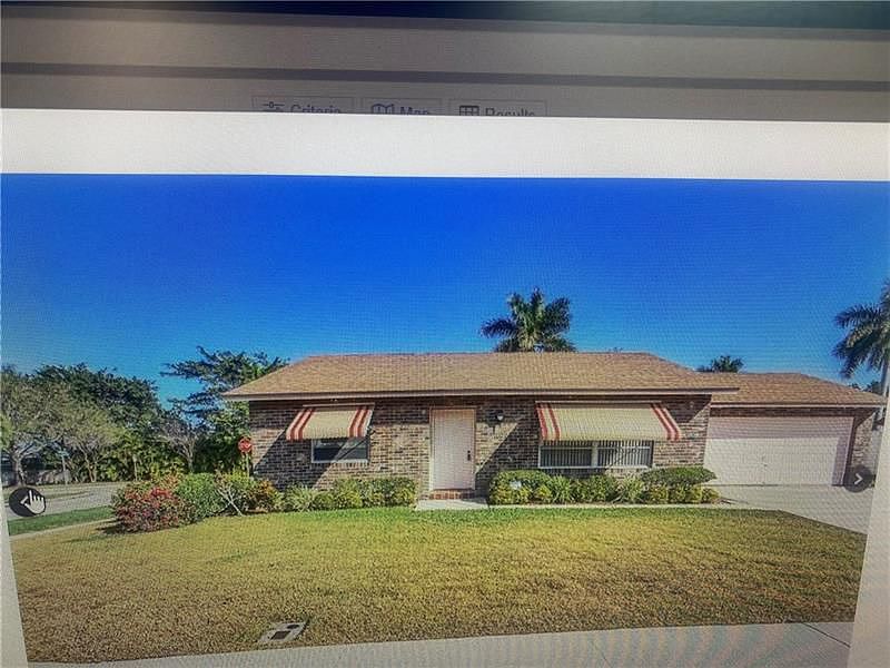 1st image of 10371 Symphony Ln