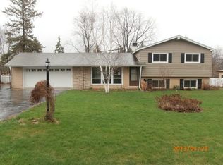 2N477 Virginia Ave, Glen Ellyn, IL 60137