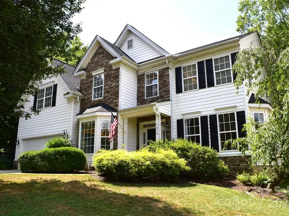 7454 Mountain Ridge Dr, Stanley, NC 28164