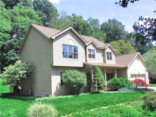 229 Katherine Dr, North Huntingdon, PA 15642