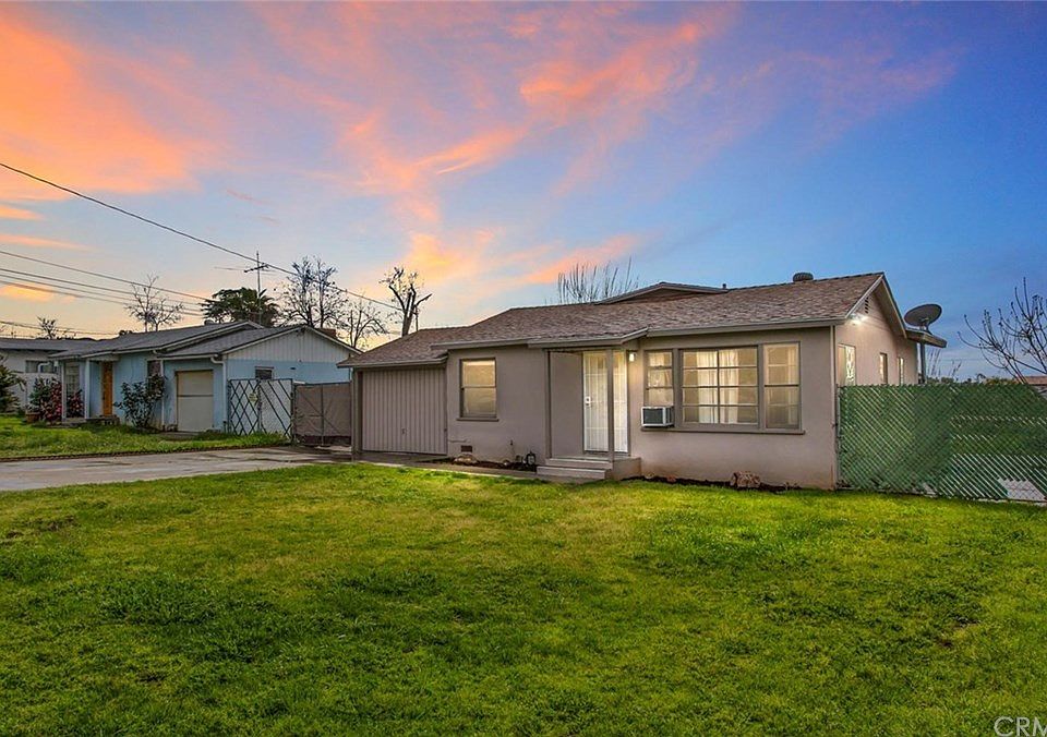 1st image of 34639 Kelly Ln