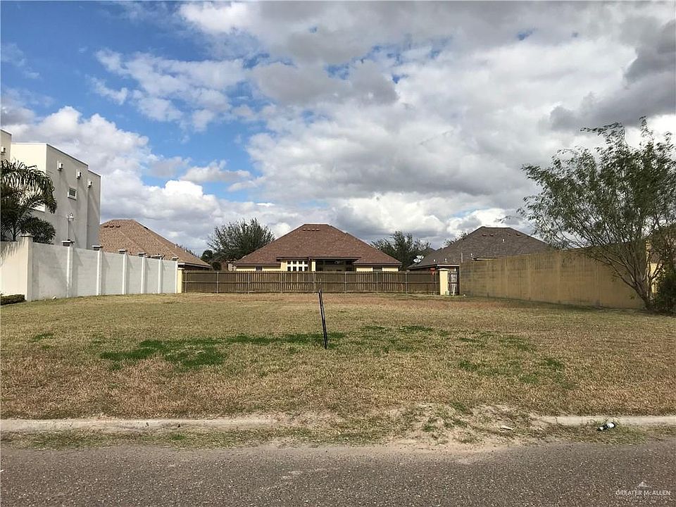 2nd image of 2311 Sunrise Ln
