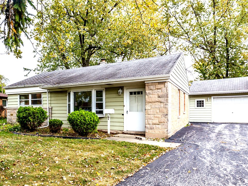1st image of 7 Mantua Ct