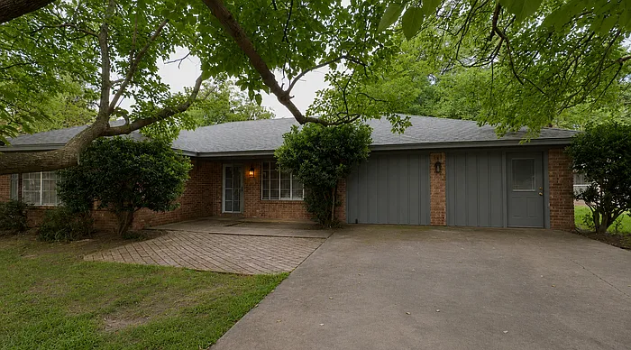 508 S Harrison St — Photo 1