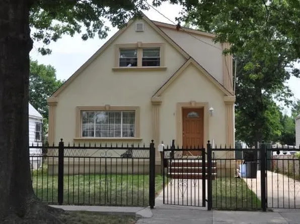 11440 222nd St, Cambria Heights, NY 11411