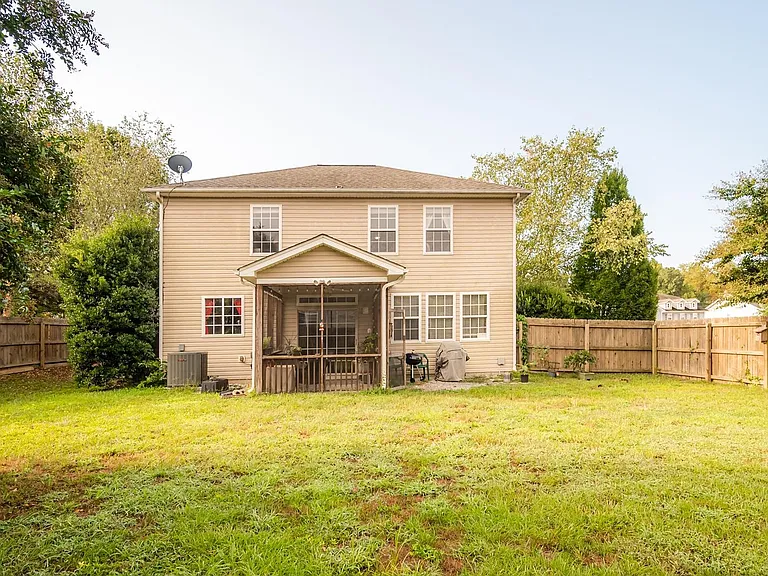 101 Coalyard Dr — Photo 4