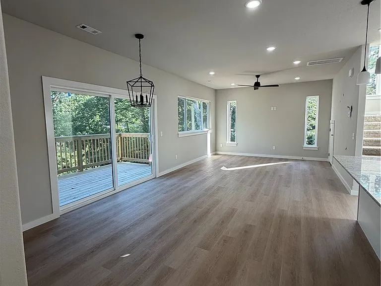 54 Rountree Dr — Photo 6
