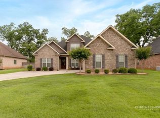 110 Sandringham Ct, Warner Robins, GA 31088