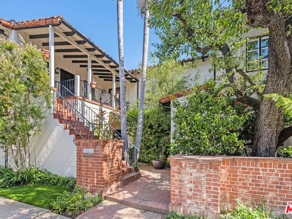 10836 Lindbrook Dr #2, Los Angeles, CA 90024