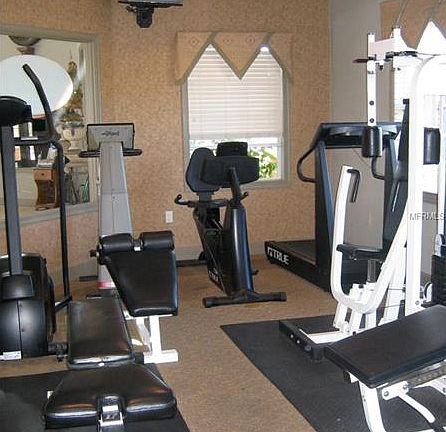 4th image of 2950 Viscaya Pl Unit 101