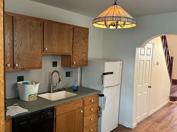 2982 Salmon St, Philadelphia, PA 19134