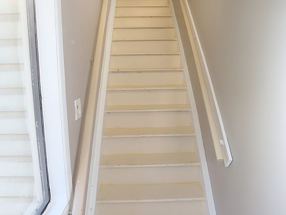 2nd image of 1709 Crimson Tree Way APT D