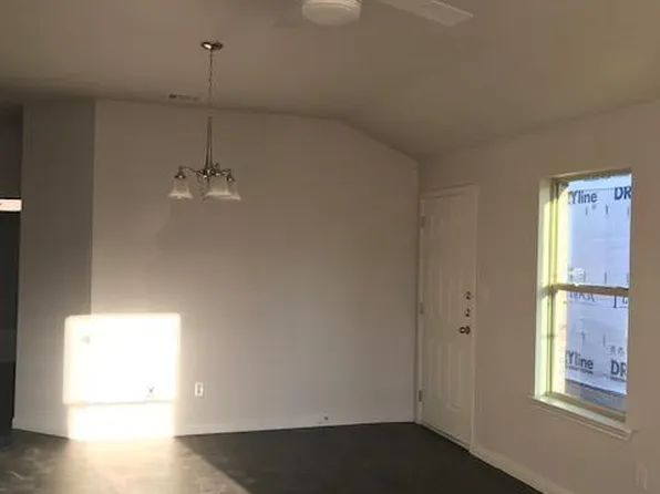 600 Circle Diamond Cv, Leander, TX 78641