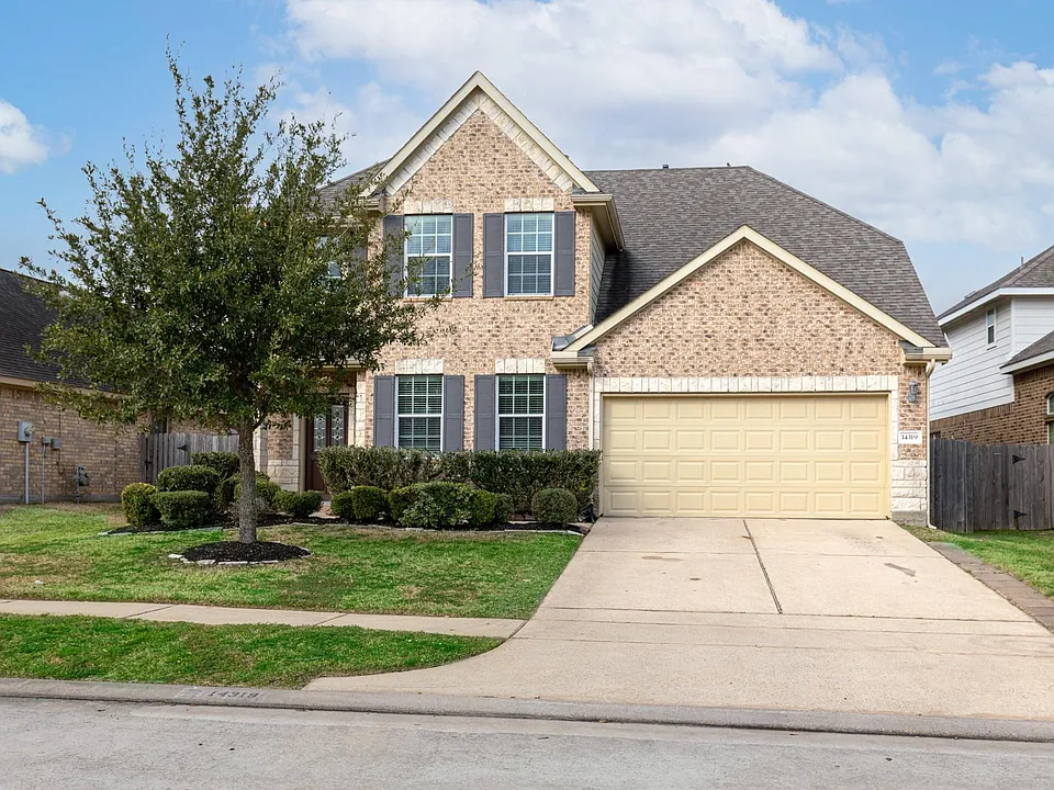 14319 Heath Falls Ln