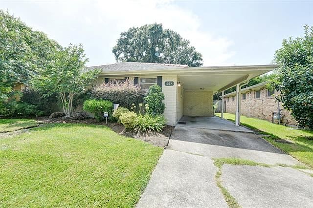 1st image of 448 Beverly Garden Dr