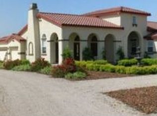 1163 Little River Dr, Hollister, CA 95023
