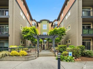 15700 116th Ave NE APT 404, Bothell, WA 98011