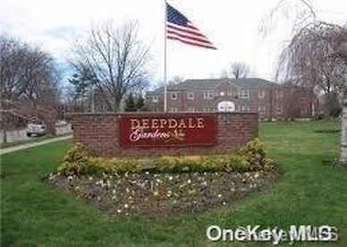 60-01 Marathon Parkway #Lower, Little Neck, NY, 11362