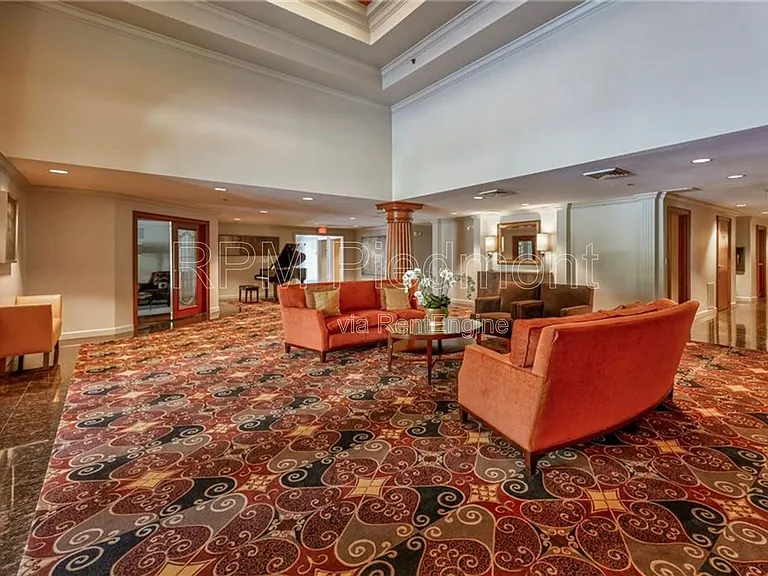 1735 Peachtree St NE #226 — Photo 38