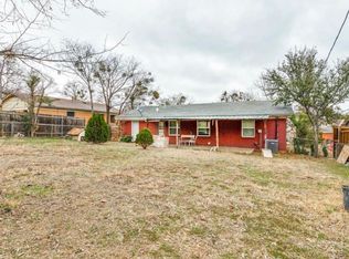 4744 Richard St, Forest Hill, TX 76119