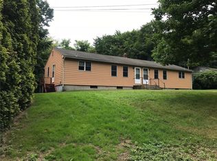 386 Pendar Rd, North Kingstown, RI 02852