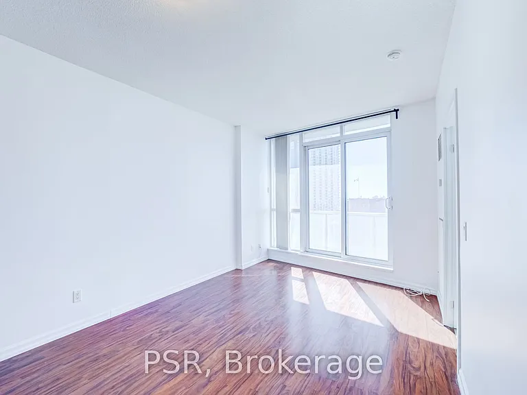 218 Queens Quay W #1506 — Photo 11