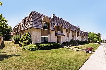 1st image of 3000 E Kennedy Dr APT 5