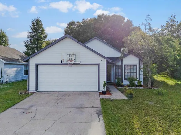 555 Swallow Ct, Apopka, FL 32712