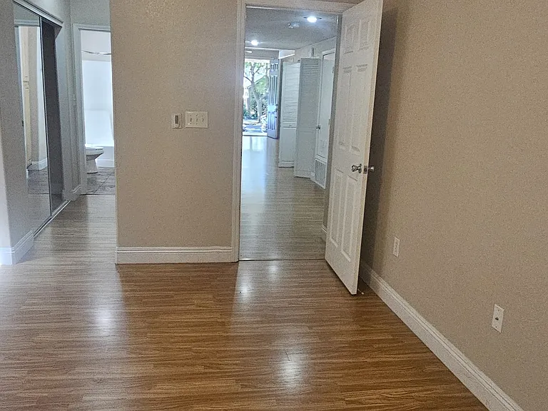 1804 G St — Photo 34