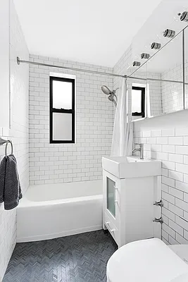 Sold by Compass | media 4