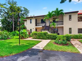 8460 Casa Del Lago, Boca Raton, FL 33433