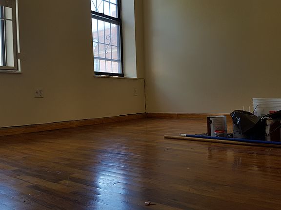 4th image of 466 Franklin Ave APT 1A