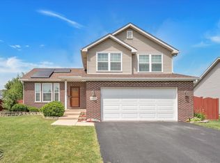 1405 Major Dr, Plainfield, IL 60586