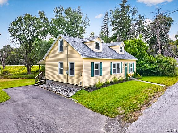 3rd image of 9630 Crooked Hill Rd