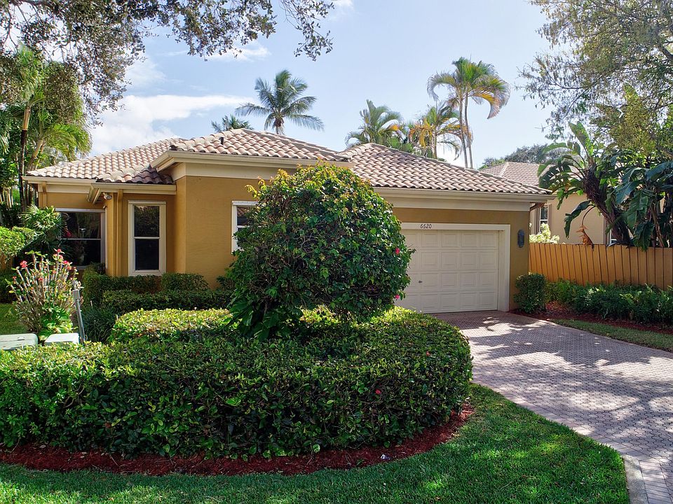 Home For Sale In Broken Sound Country Club