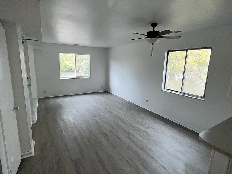1067 Salem Ave #3 — Photo 2