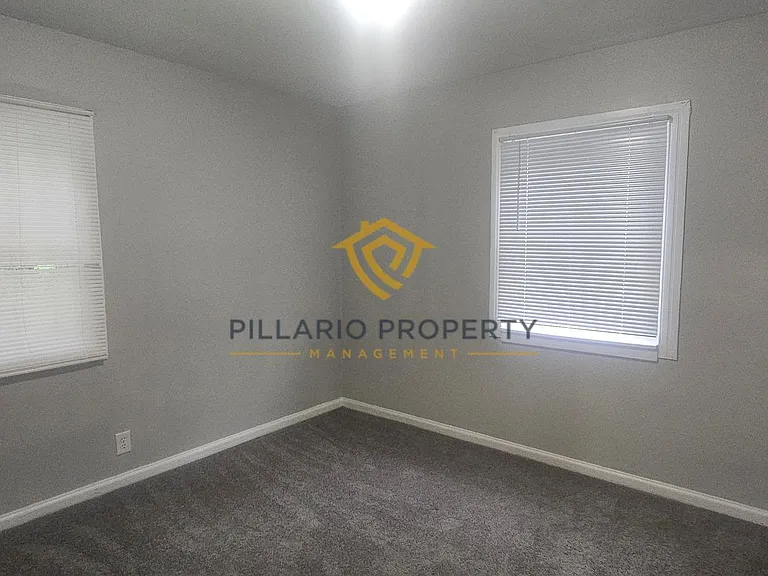 3527 N Chester Ave — Photo 12