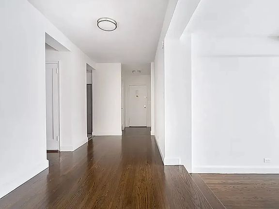 2nd image of 20 5th Ave APT 11A