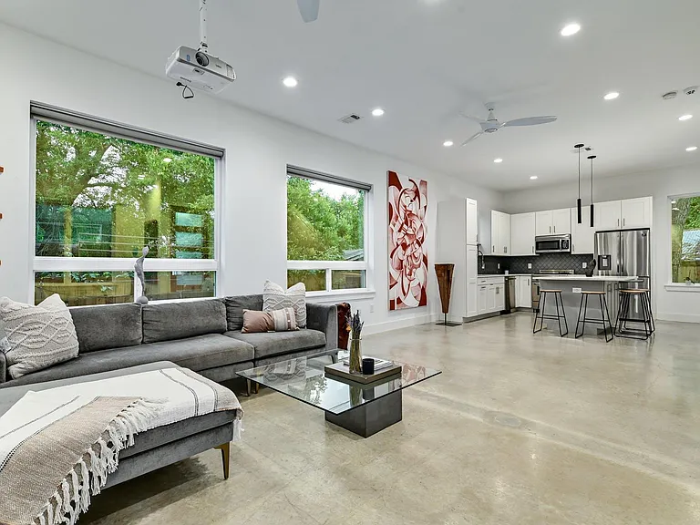 1131 Map St #2 — Photo 7
