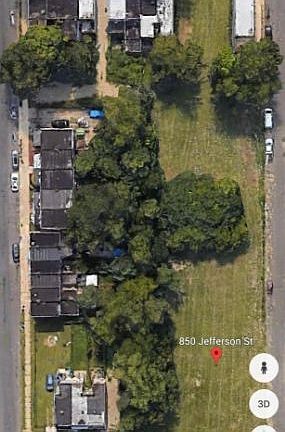 5th image of 850 Jefferson St