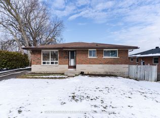 742 Chesterton Ave, Oshawa, ON L1H 3J3