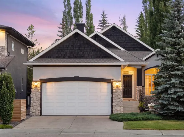 146 S Discovery Ridge Way SW, Calgary, AB T3H 5G4