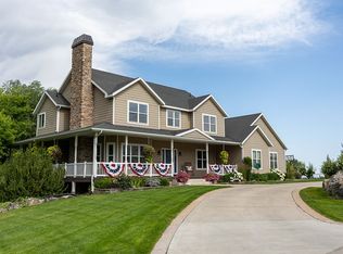 8797 Bridger Blvd, Paradise, UT 84328